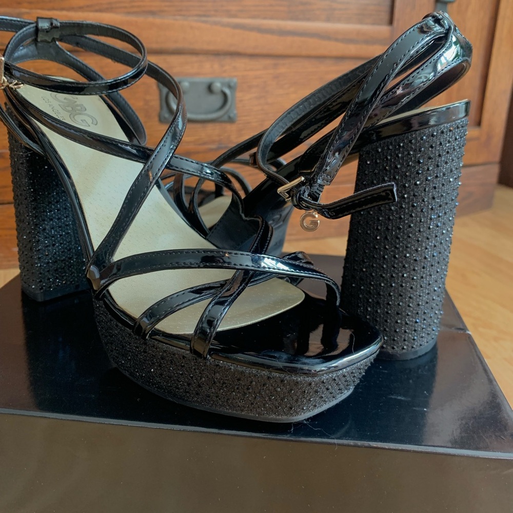 GBG Los Angeles Black Strappy Platform Heels